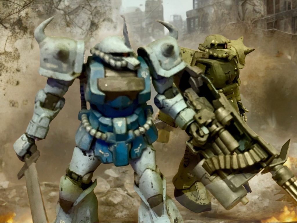 25年前、出戻り初の作品になるMS06Jと仲良し2ショット。息子が喜ぶだろうとモノアイ光る工作を父は頑張って作りましたとさ。