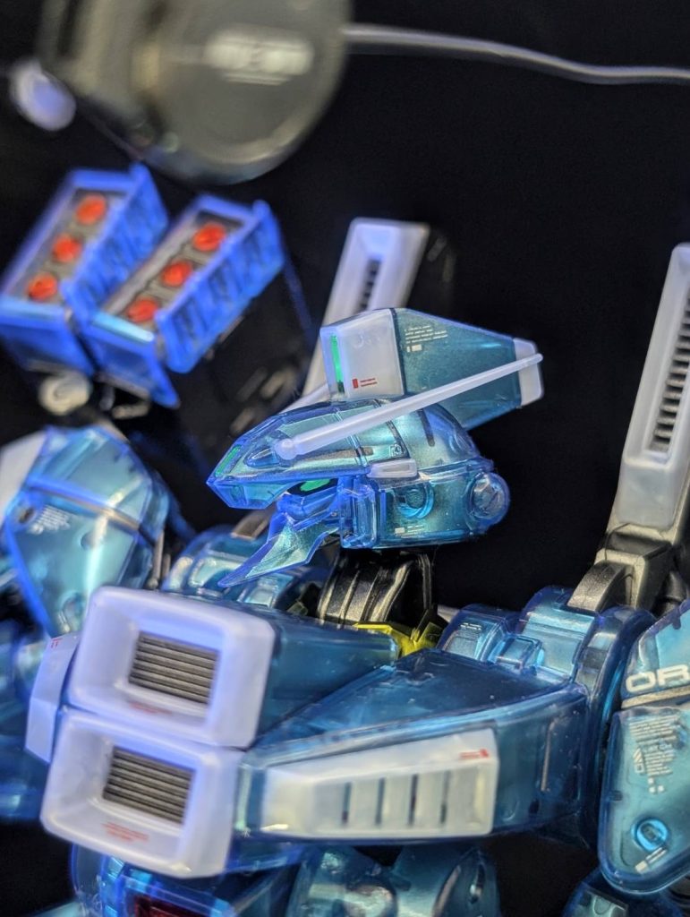 ガンベ限定　MG 1/100 ガンダム Mk-V  クリアカラー メカニカルコアメッキ仕上げ–4枚目/制作者：しうまい