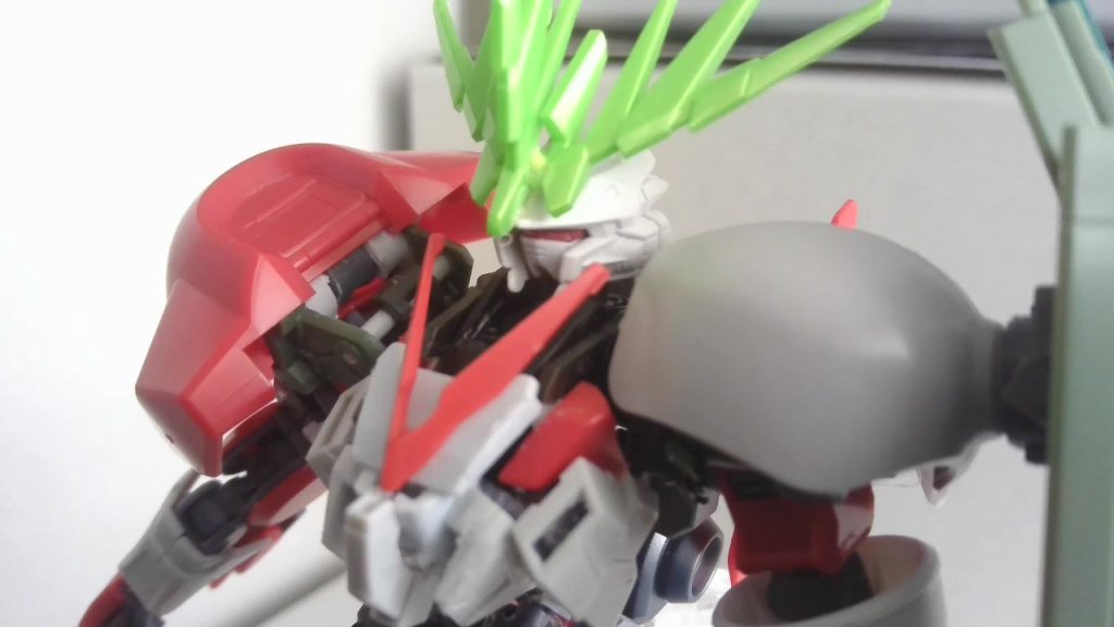 ツインアイにしっかりなっています。今回使用した余剰パーツHGバーザムⅡHGサイコ・ドーガHGアストレイレッドドラゴンRGブラストインパルススぺ2RGffνMGダブルゼータver.KaMGドム(リメイク)MGガンダム3.0