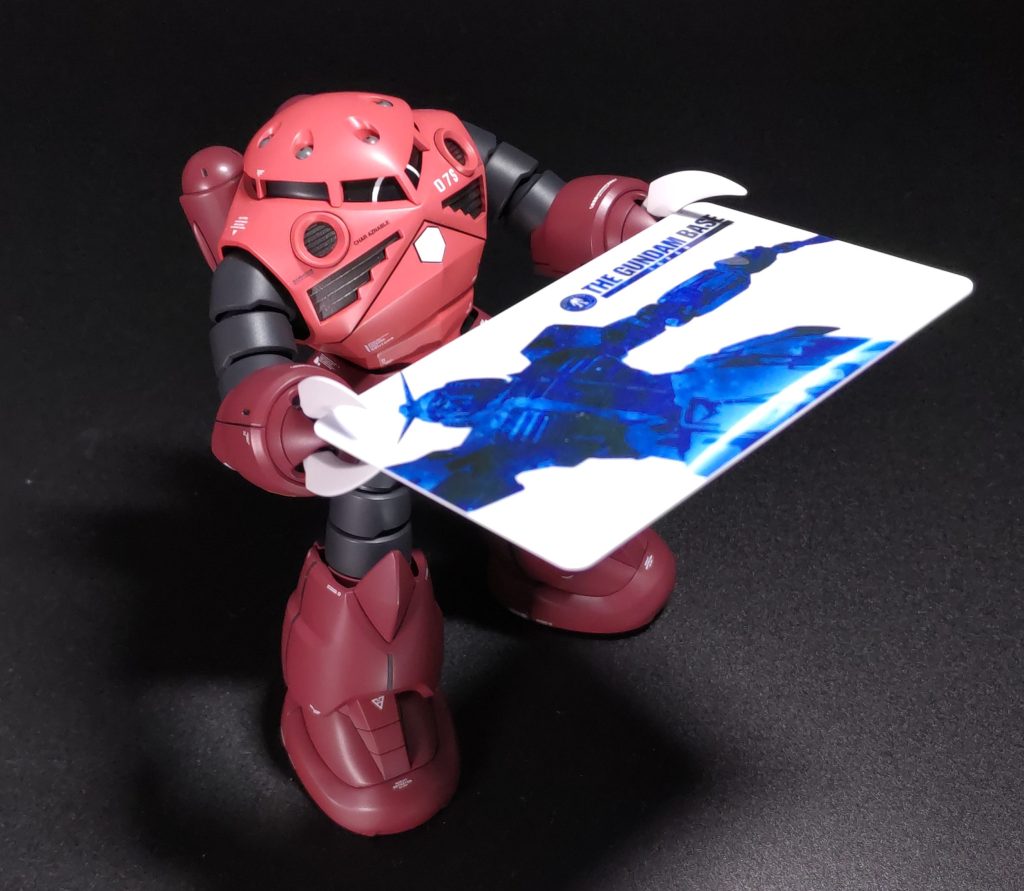 忘れ物を届けてくれるズゴック。でもそのカードはもう使えないけど😇