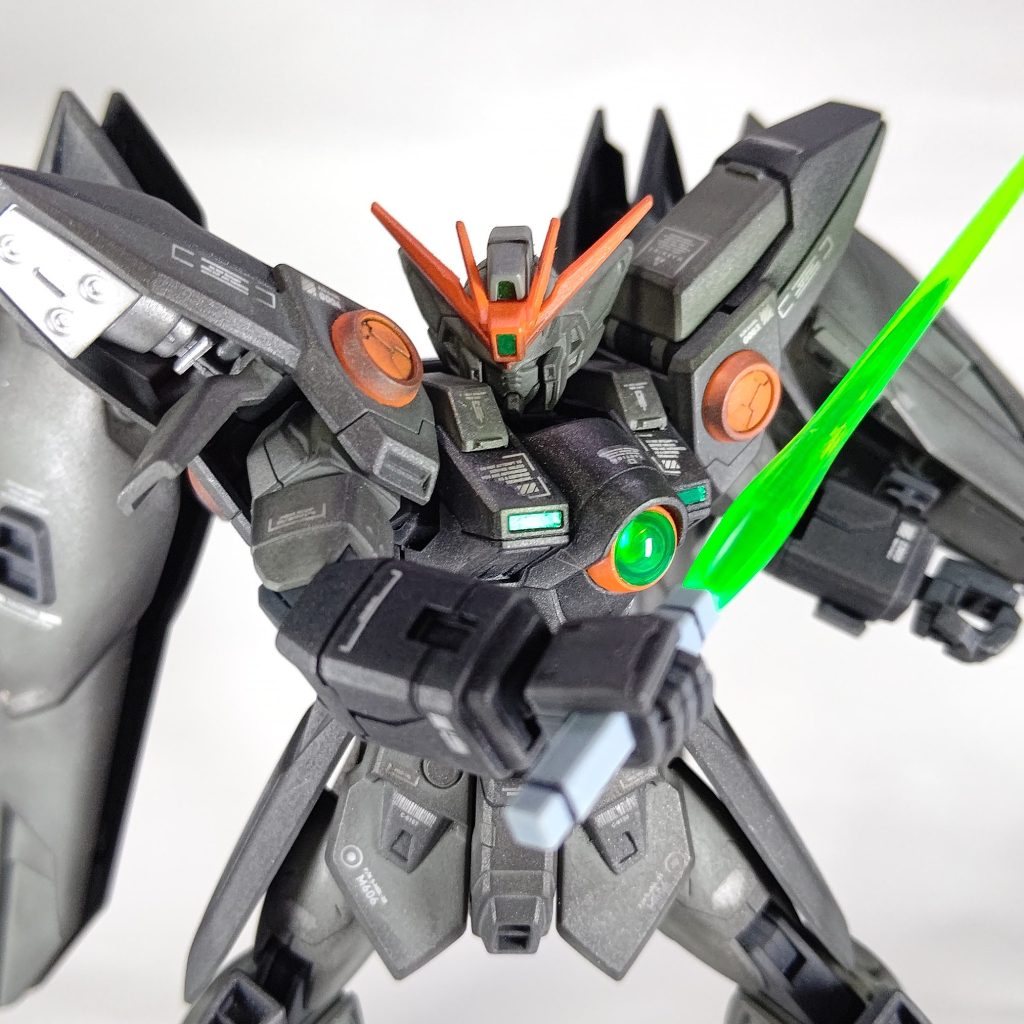 ウイングガンダムゼロ–3枚目/制作者：いやほん