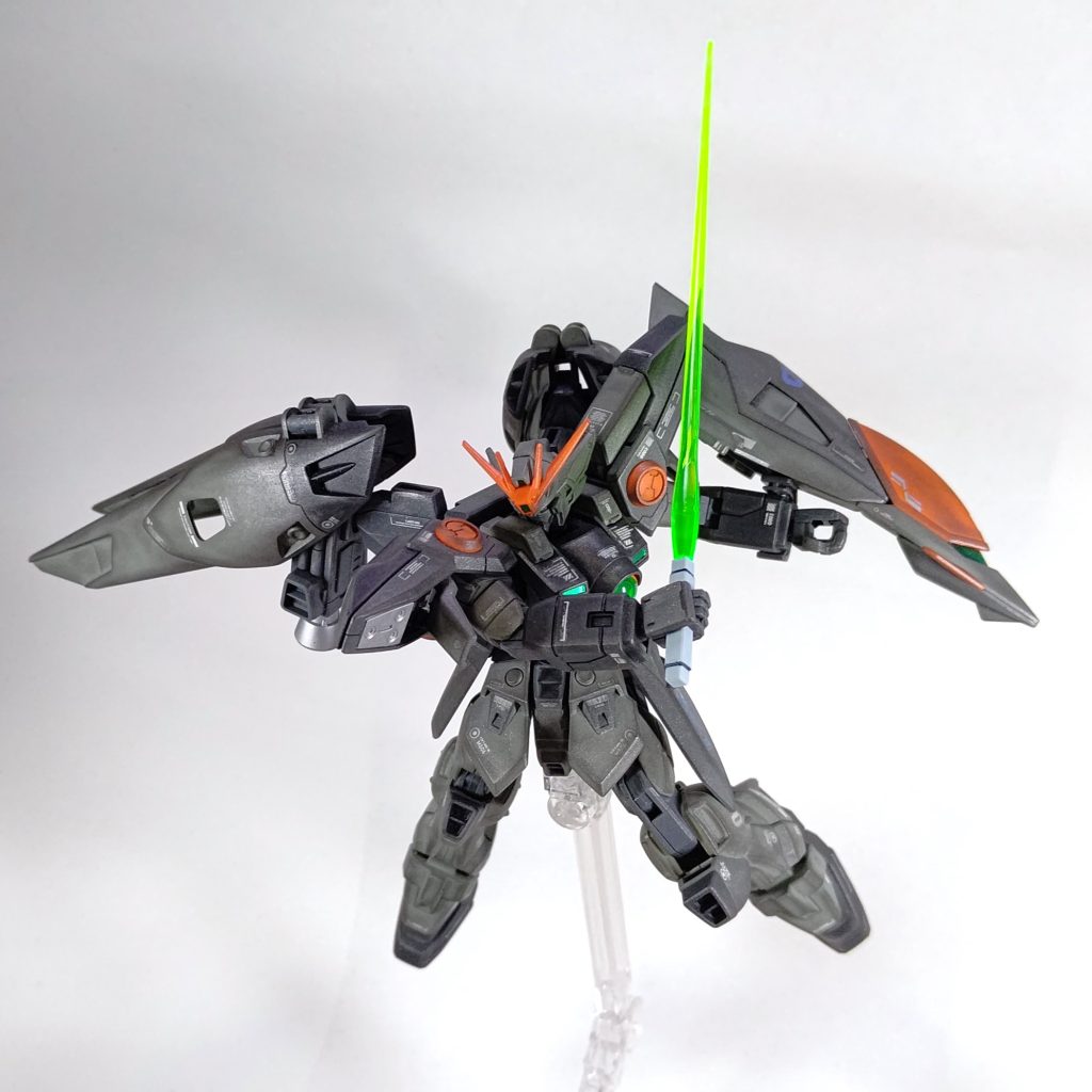 ウイングガンダムゼロ–6枚目/制作者：いやほん