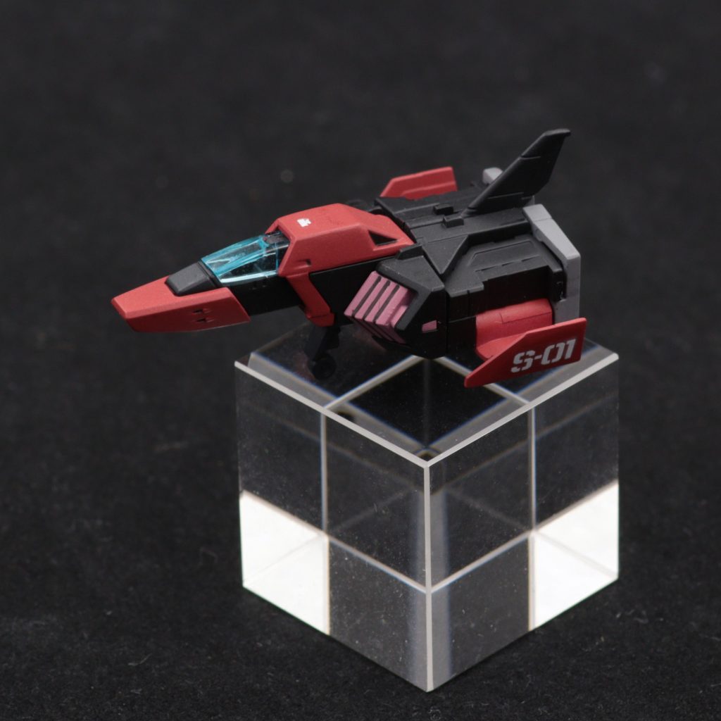 シャア専用ガンダム–4枚目/制作者：KE-SUKE