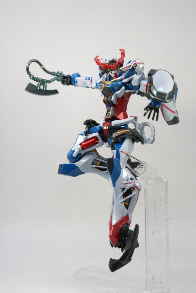 頭部展開状態。塗装は、各色のメタリック系で全塗装後、キラキラ感を出したくて100均のネイルパウダーをエアブラシで拭き、仕上げに光沢トップコートです。