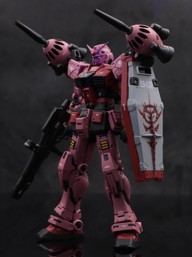 シャア専用ガンダム–2枚目/制作者：KE-SUKE