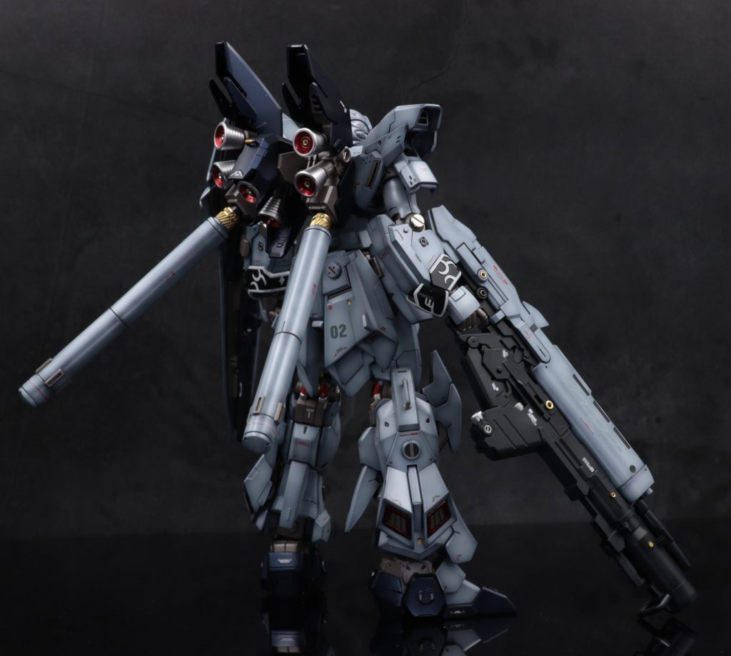 袖付き系は塗分けが大変そうで長らく作ってなかったのですが、初売り巡りで発見し思わず購入。スジ彫りやプラ板にエッチング、ディティールアップパーツなどでチマチマ工作してます。