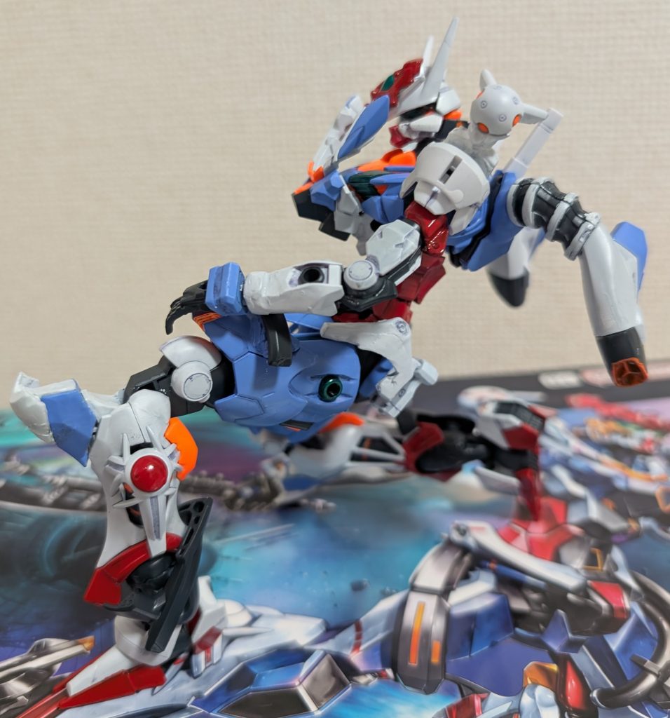 このように膝立ちポーズも余裕ですww