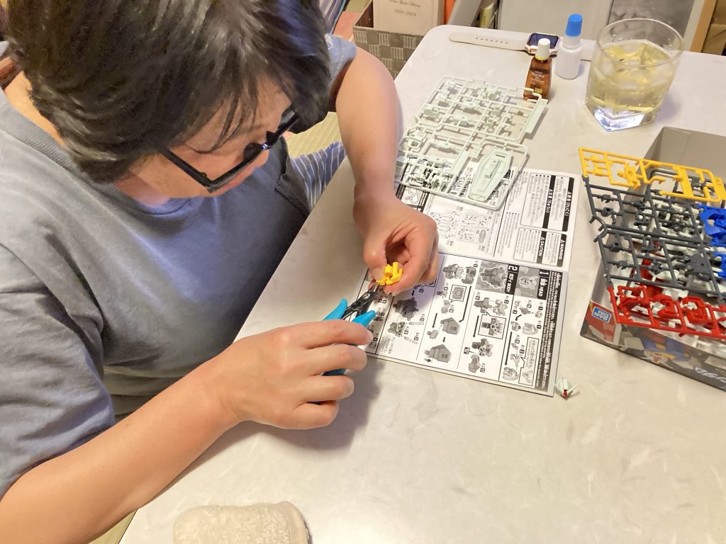 妻殿も昔は職人やっていましたので少しレクチャーしただけでドンドン作り上げていきました♬