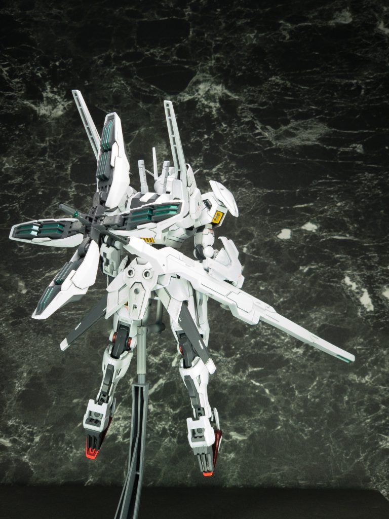 塗装白:EX-ホワイト→プレミアムガラスパール→セミグロスクリア赤:シルバー→クリアレッド→フラットクリアー黄:オレンジ+イエロー緑:ブラック→メタリックグリーン灰:ブラック+グレー