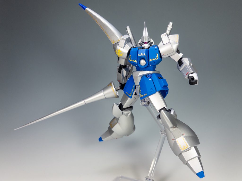 特徴でもあるヒート・ランス。長くてデカくてカッコいい(笑)