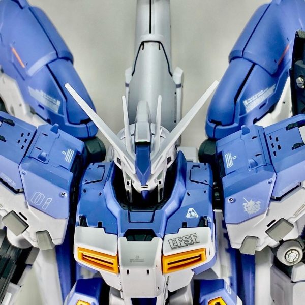 RG Hi-νガンダム