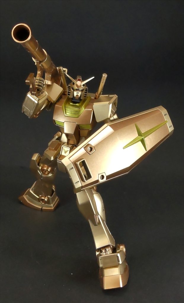 HG RX-78 ガンダム–4枚目/制作者：三代目和菓子屋