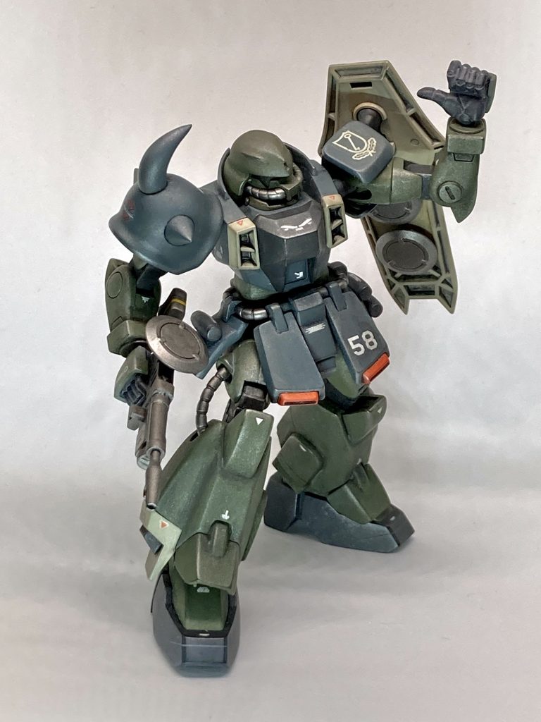 左手を3Dプリンターで製作したオリジナル品に交換してポージングこれだけで結構表情がつきますよね〜 2024年5月ギブバース