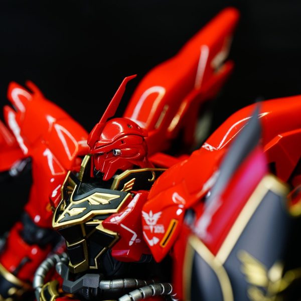 希少赤バンダイMG 1/100 RX-0 ユニコーンガンダム3号機 フェネクス MG 1/100 RX-0 ユニコーンガンダム3号機 フェネクス [Unicorn