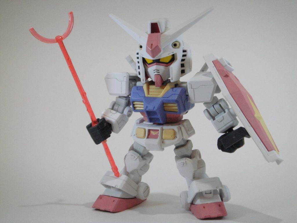 何だかちいかわのメインキャラの色使いみたいですね。じゃあこれって、ちいかわガンダムってコト!? ご覧いただきありがとうございました。  