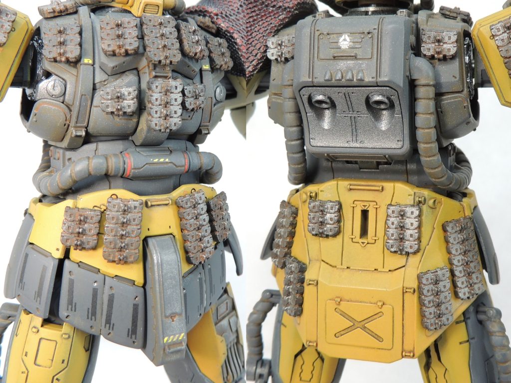 ■履帯：サイズによらず、どの履帯も貼付け面に突起が３ケ所ついており、ボディへの密着が難しかったため、突起はすべて削り落としました。おかげで、タミヤの白蓋を用いてガッチリ固定することができました。履帯の塗装は、黒サフ→エナメル塗料のサビ色でウォッシング→銀ブラシで立体感を強調という流れで行いました。