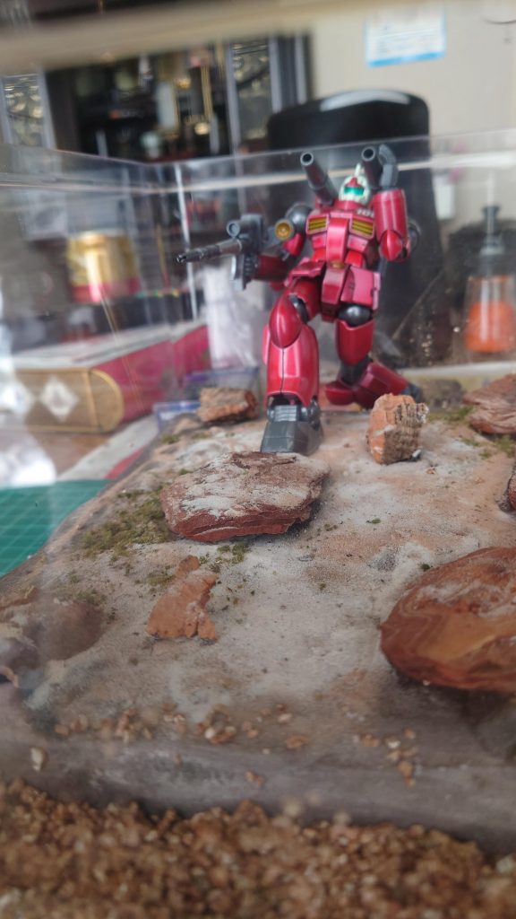 この段階ではグフも入れる予定でしたが縮尺を間違えて断念