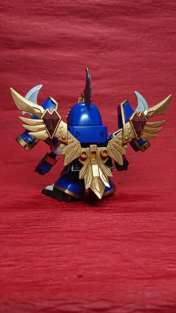 曹操ガンダムに装着する「鳳熾翼」装着