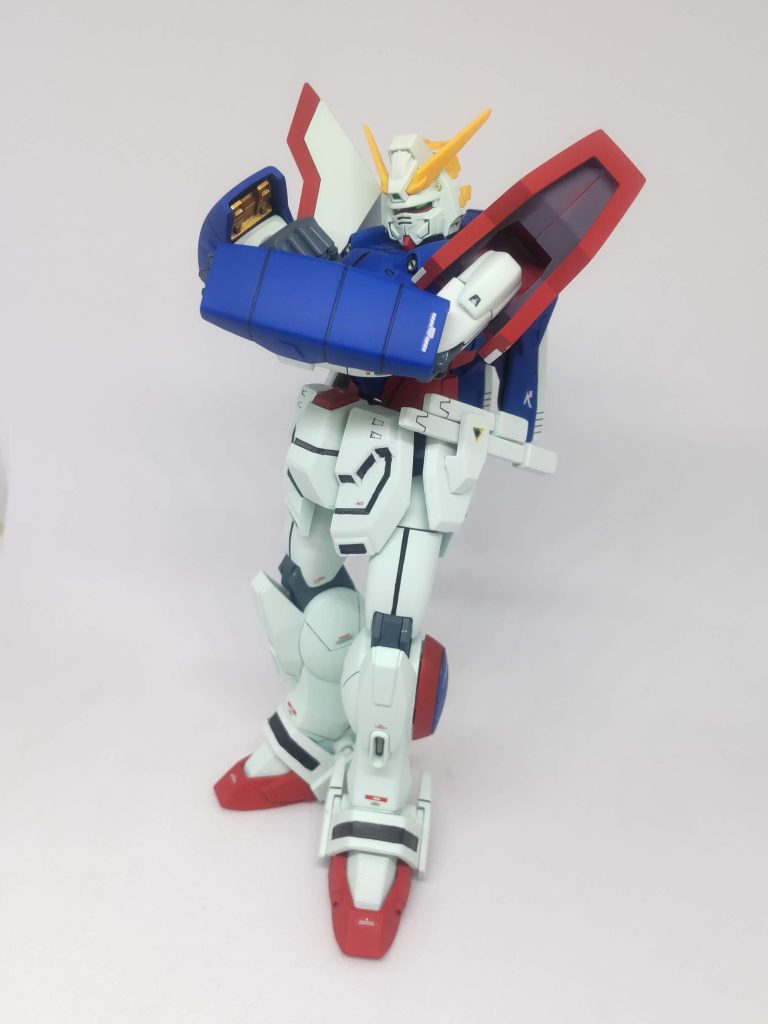 FLYING IN THE SKY高くはばたけ 大空をどこまでも流石に腕組みは少し厳しいかも?一応腹部にボール可動を追加してるので多少融通は効きます。