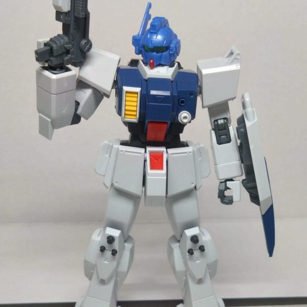 陸戦型ガンダム…？