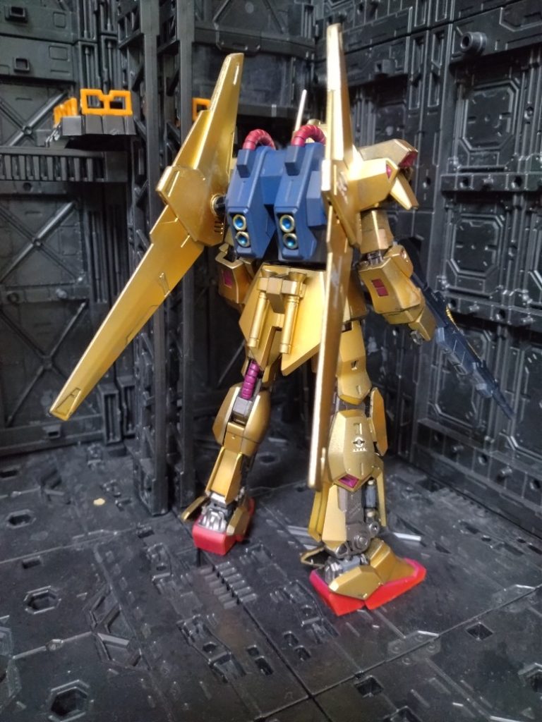 後ろ側からバインダーもいい感じ見て頂きましてありがとうございます。