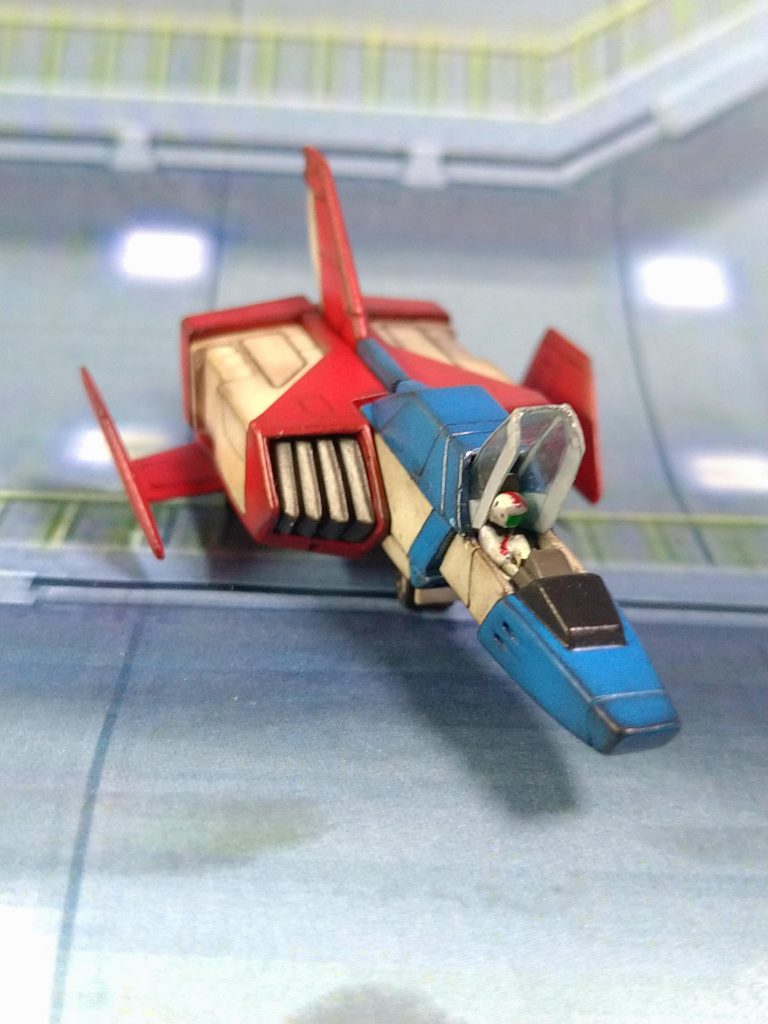 こちらキャノピーが上に開いた時の写真でございます!😁…そして今後…カタパルトデッキの為のフィギュアも作って行かなければ…🤔とも考えており…こちらは少しずゆっくり作って行きたいと思います…😋.今回皆様の作品を拝見させて頂き🥰私も出来るだけ早く投稿させて頂きたく思いこのキット選んたつもりでしたが、結果的に皆様からアイデアや元気を頂けたお陰で〘ヨシ！私も！😠〙と私なりに拘り工作 撮影 等しっかり満足出来る作品になりとても嬉しく良かったと思っております！😆…気がつけば今回も長い🤣💦ｽﾐﾏｾﾝ💦😭…毎回本当に思います…この模活の時間…本当に楽しい…🤩ホント皆様には心より感謝…🤗🤗🤗.. 