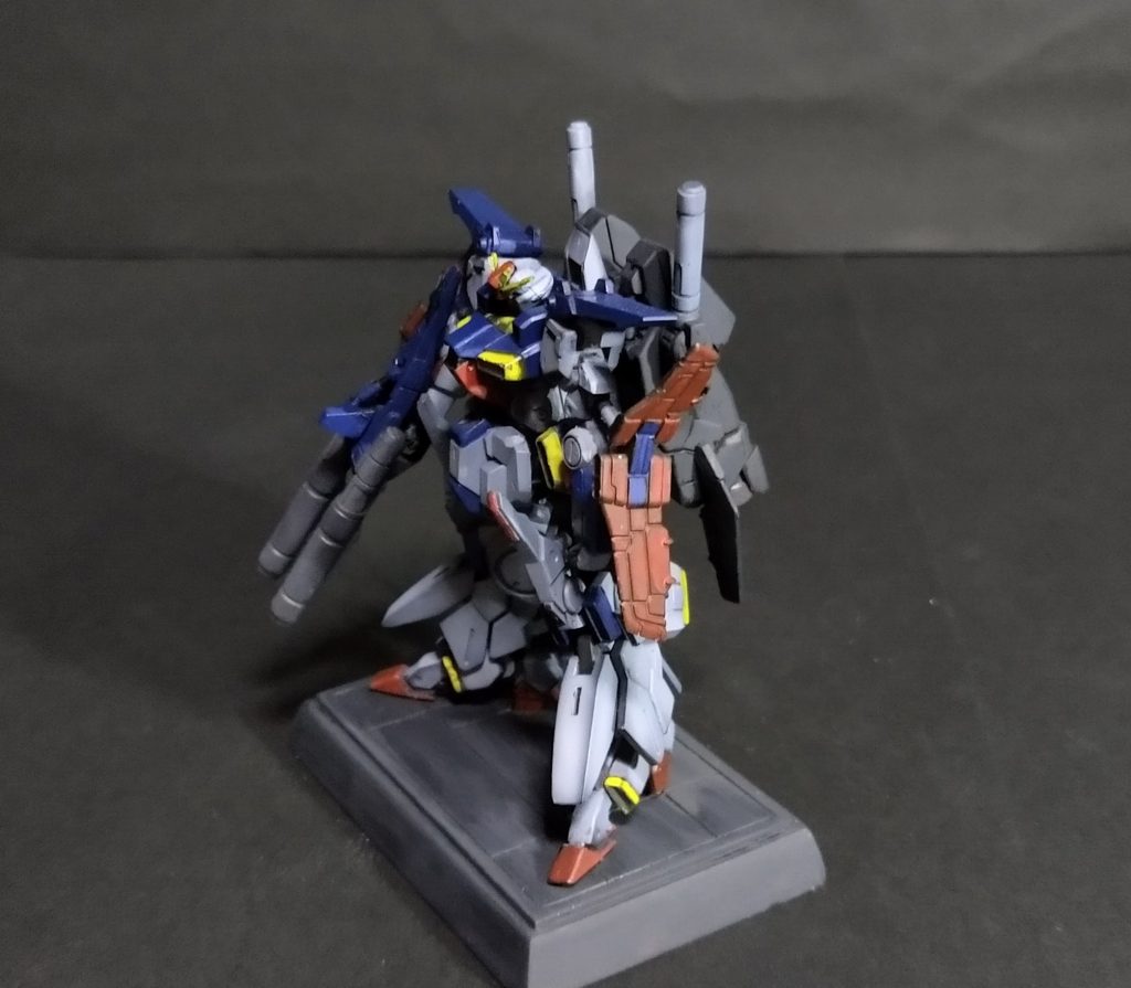 しかし凄いモールドですね🤣