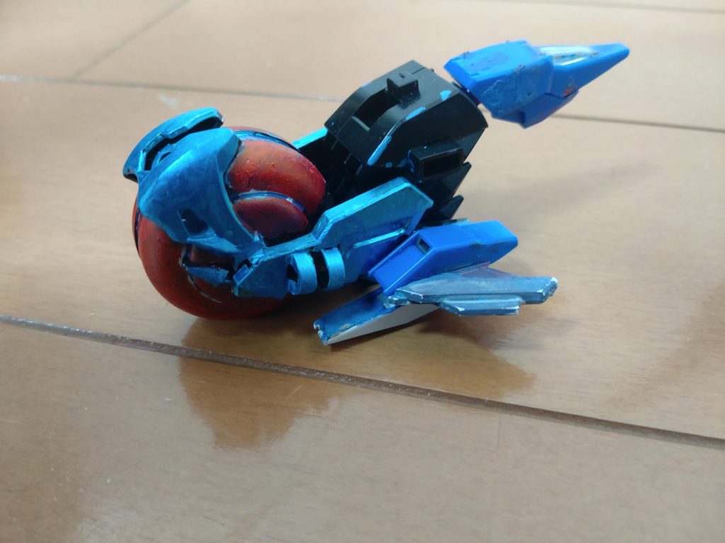 コア・ファイターとSDW三国創傑伝のバイクを無理矢理くっつけてコア・バイクを生み出しました。こいつをFXテリアの背中に押し込みます。