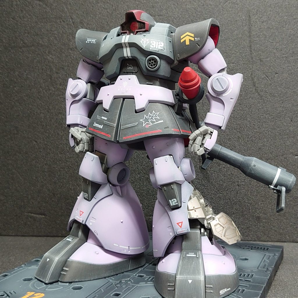 ドム 黒い三連星 オルテガ機｜つしまさんのガンプラ作品｜GUNSTA