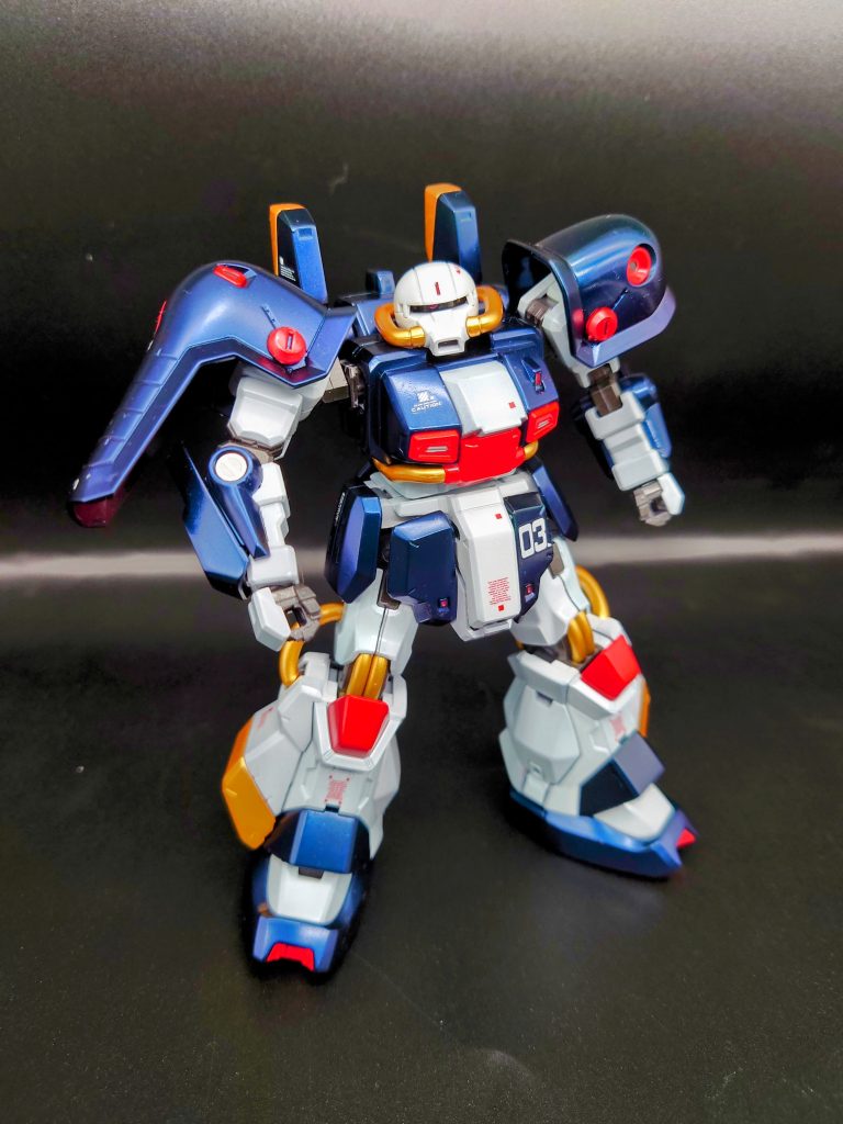 モビルスーツの展示会会場で、ロールアウトした機体を展示してるようなイメージになりましたわ（笑）