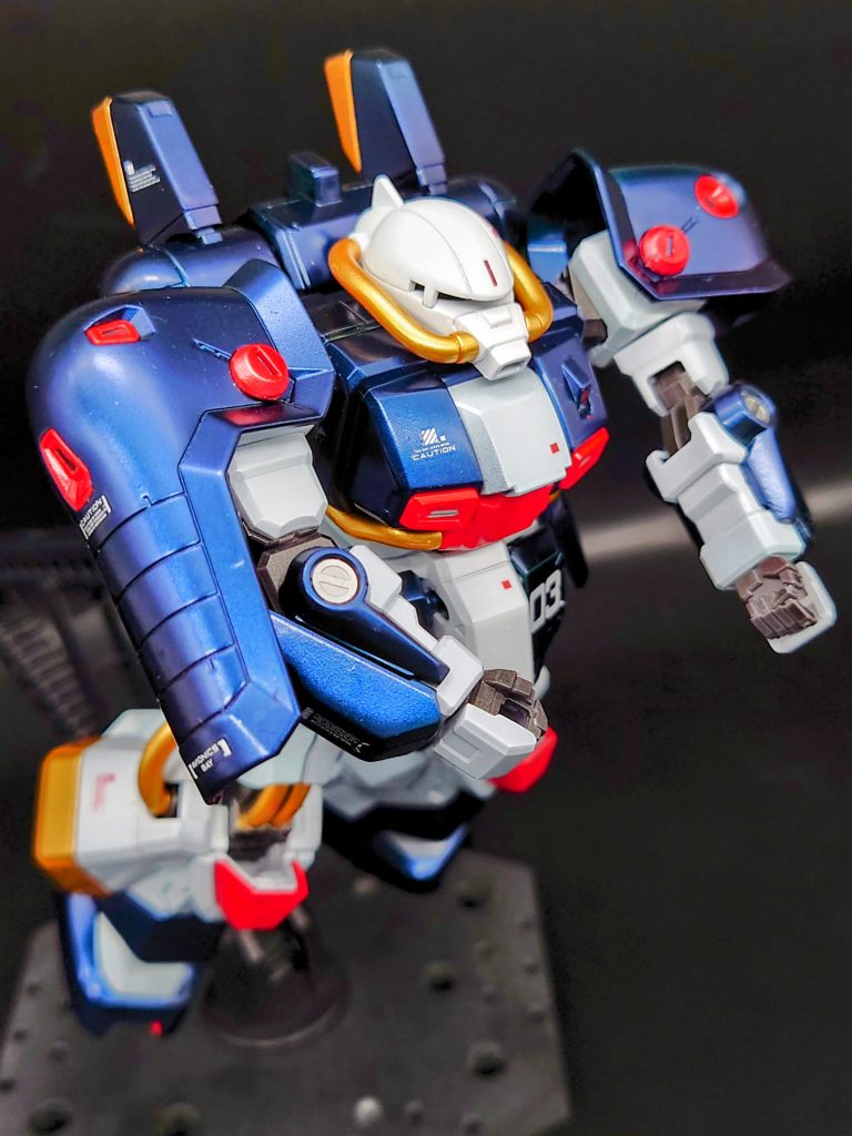 市販のデカールと、各部細かい部分はシタデルカラーで塗り分け