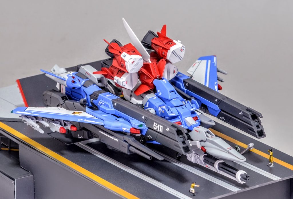 ムラサメ改弐＋は基本的に宇宙戦仕様ですが強化された推力を活かして1G重力下での飛行も可能です