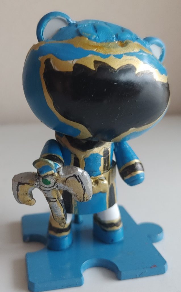 武器、マジスティック。 ランナーにエポキシパテを肉付け