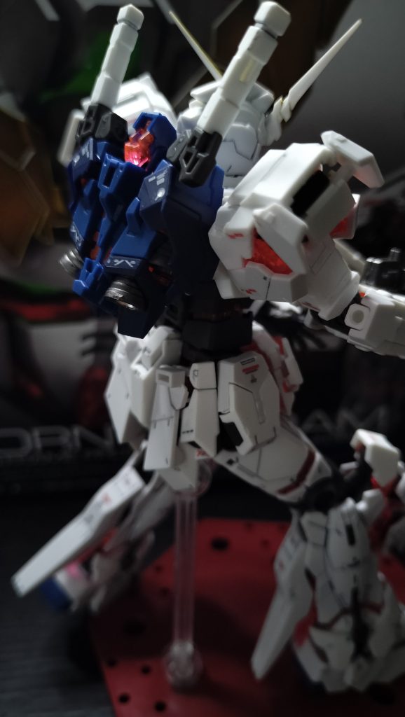 UNICORN GUNDAM–3枚目/制作者：もりし