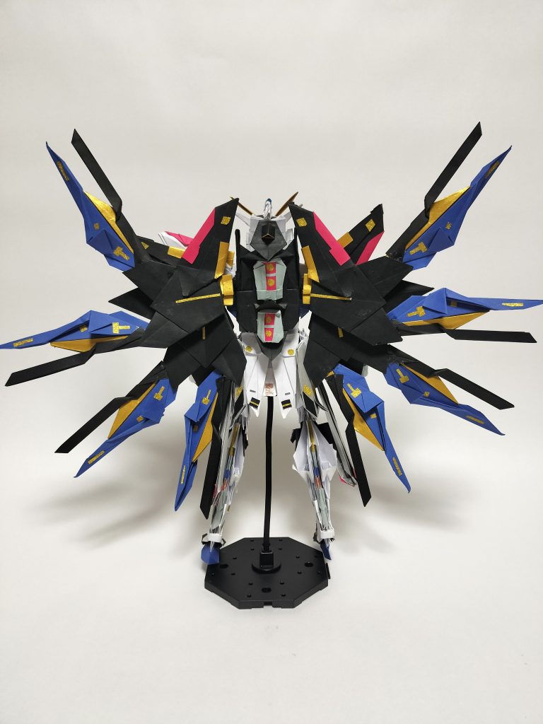 【OG折り紙ガンプラ】ストライクフリーダムガンダム–4枚目/制作者：yutarOG