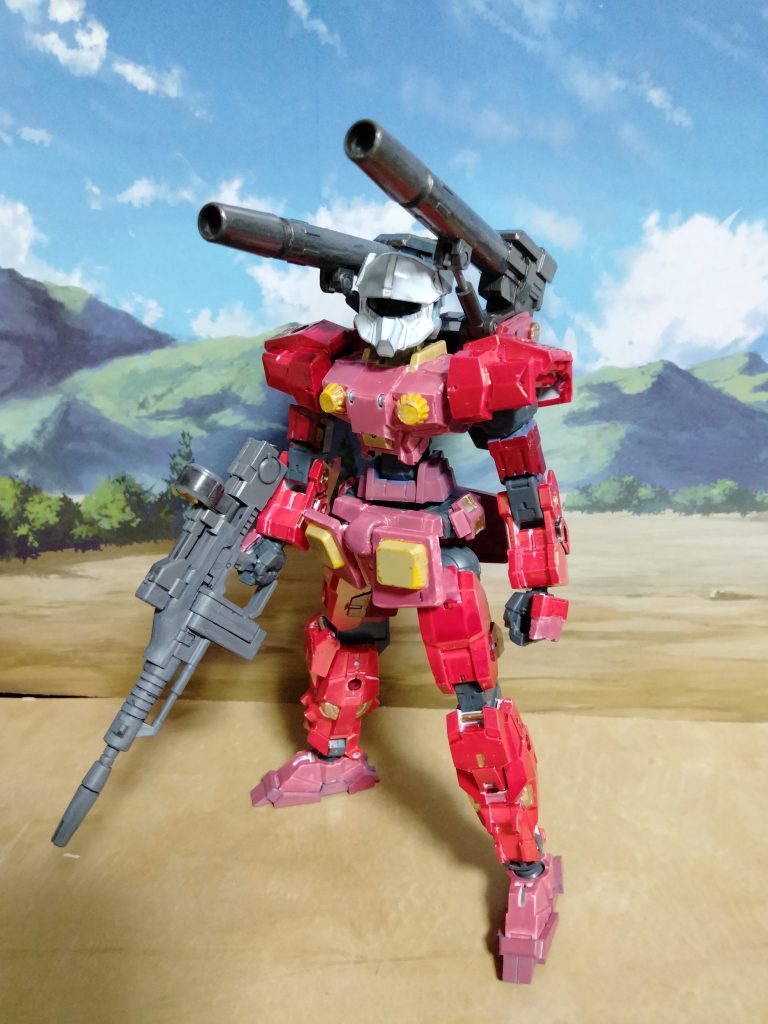 素体が30mmなのでGUNSTAさんに投稿するのは違うかなと思ったのですが、タグありますし、以前も2体ほど30mmでMSに似せて投稿してたので今回もええかと