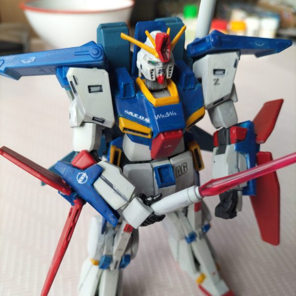 HGUCZZガンダム、トップコートして変形させました(⁠•⁠‿⁠•⁠)
