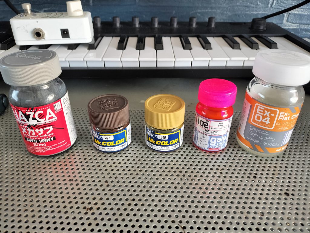 使用塗料NP005 メカサフ スーパーヘヴィMr.カラーC-41 レッドブラウンMr.カラー C39 ダークイエロー (サンディイエロー)102 蛍光ピンクEx-04 Ex-フラットクリアー