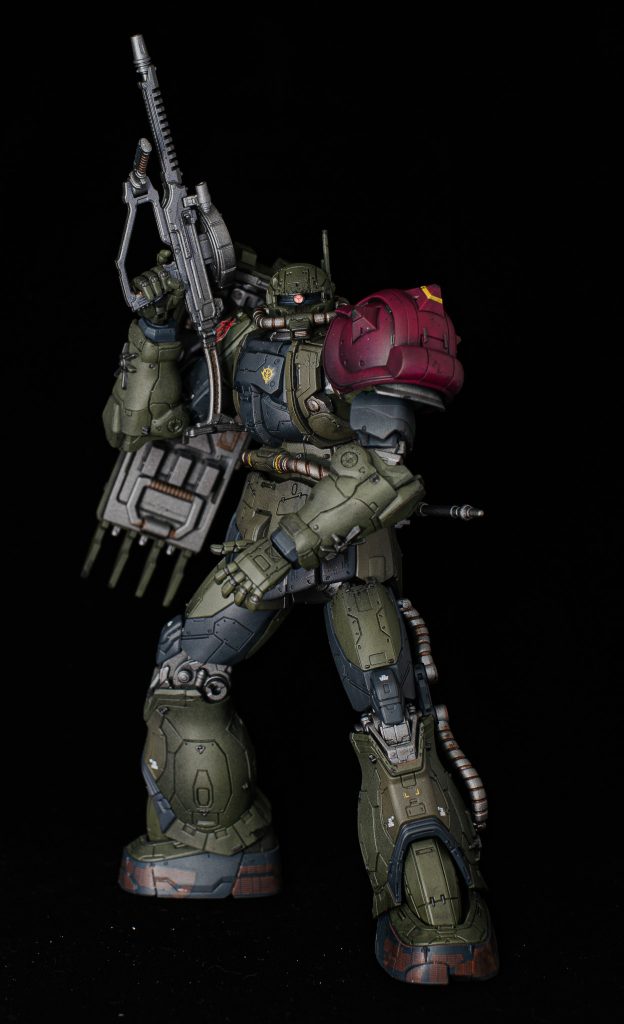 復讐のレクイエム登場機体はどことなくホラーテイストの怖さがありますよね。