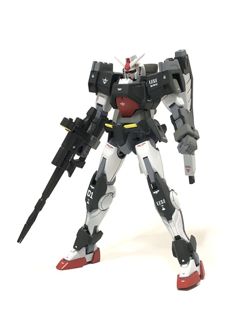 全体像です。今回も複数キットを用いてミキシングビルドしています。使用したキットは、HGのダブルオーダイバー、シャルドール改、アビスガンダム、EGのガンダムです。