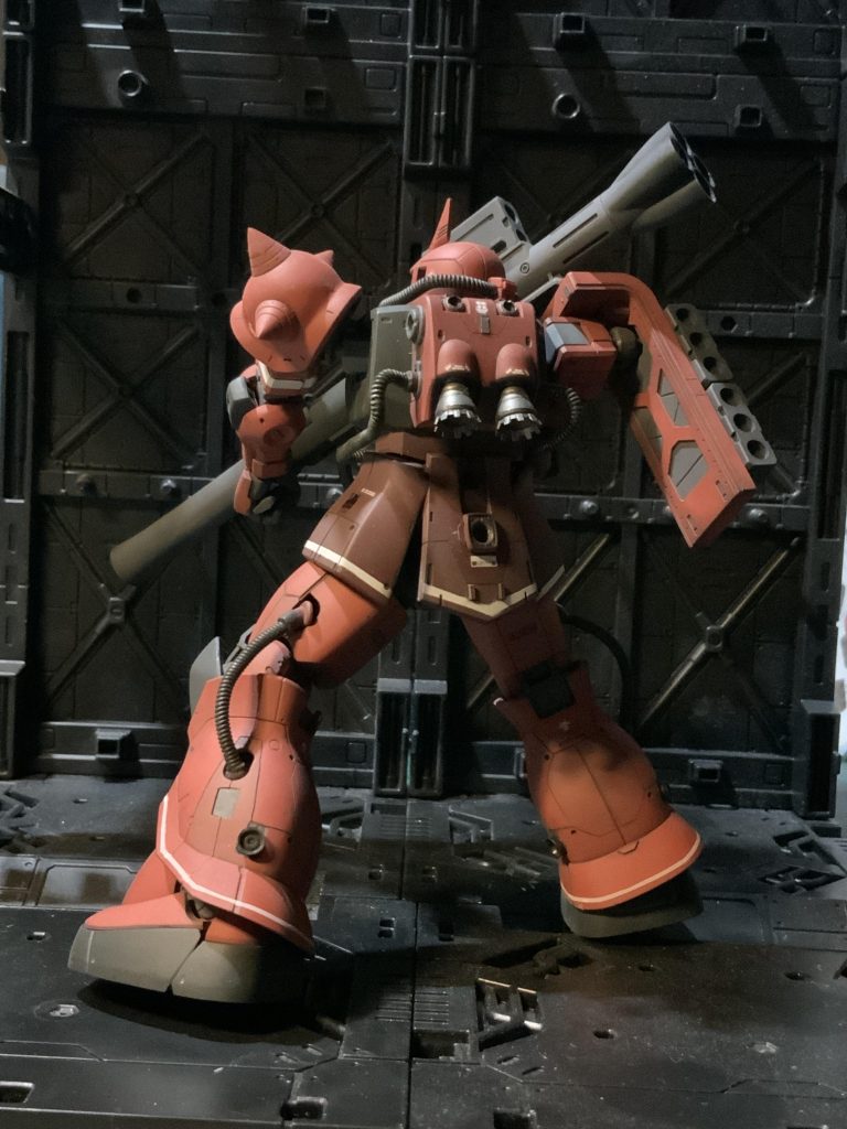 ここ数年、シャアザク作ってなかったから無性に作りたくなって、製作でした😆