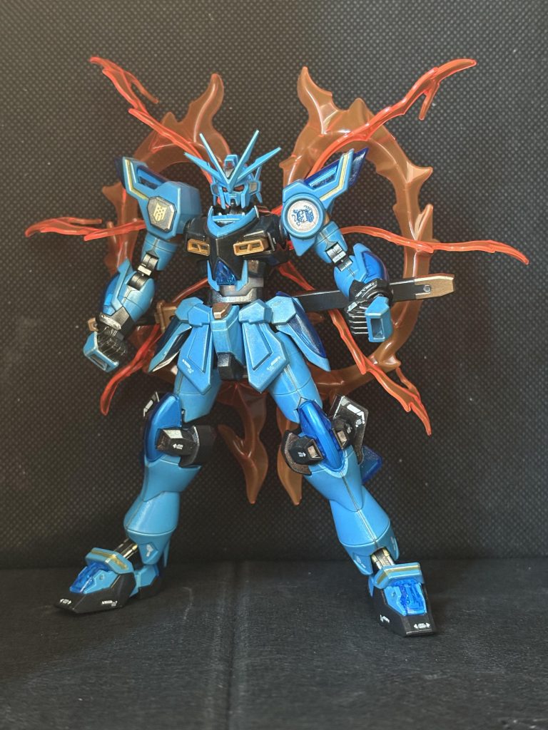 自然光だけだとこんな感じです。ウェザリングマスター練習中です。(主に金属っぽくしたいだけで汚しの意図はありません)化粧直後はなんかいい感じなのですが、クリアコートするとなんか違うような気もする…むずい