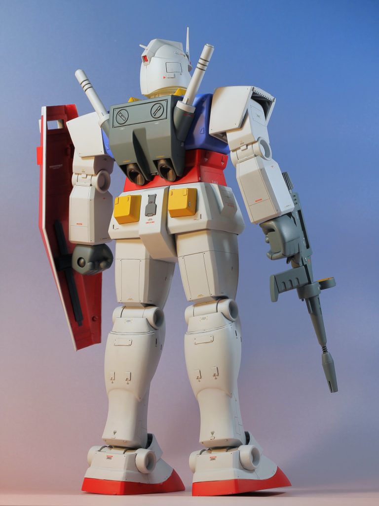 レトロと今風をいい感じに共存させることを意識しました。大型キットならではのスケール感を大切に。