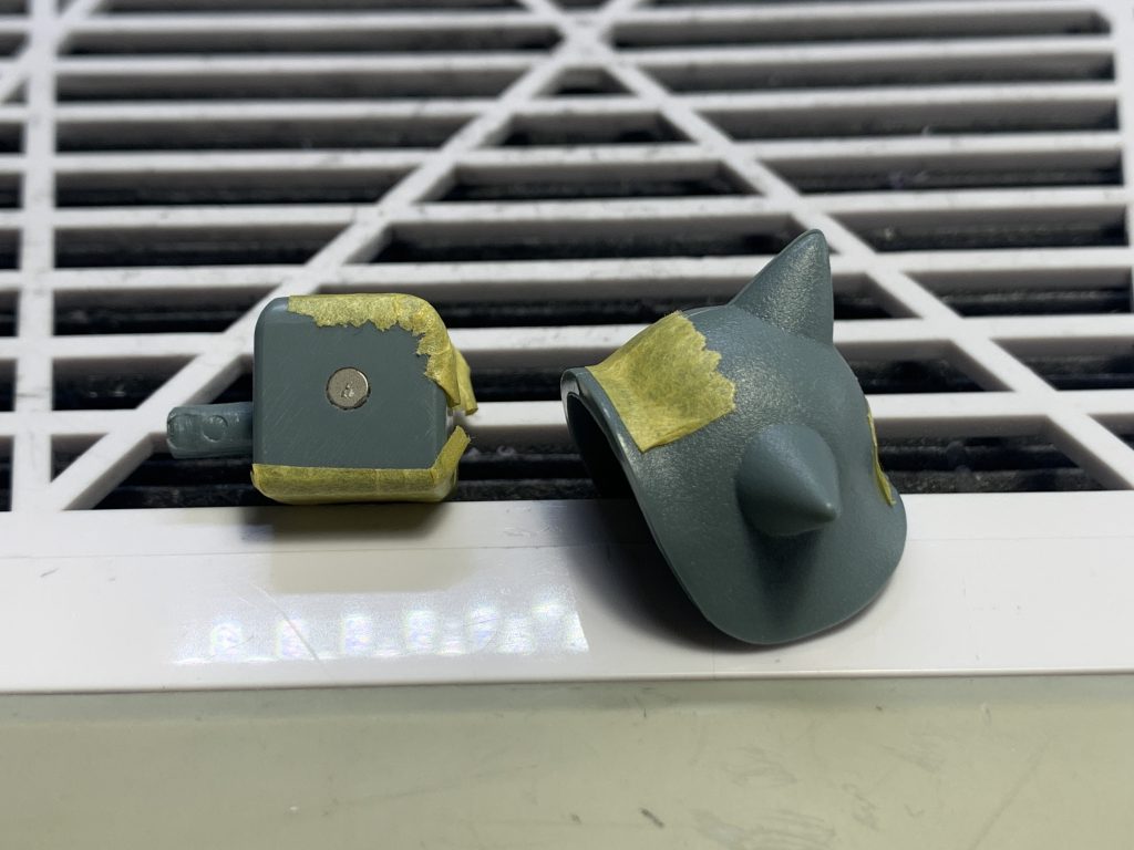 スパイクアーマーはネオジム磁石であとハメ加工