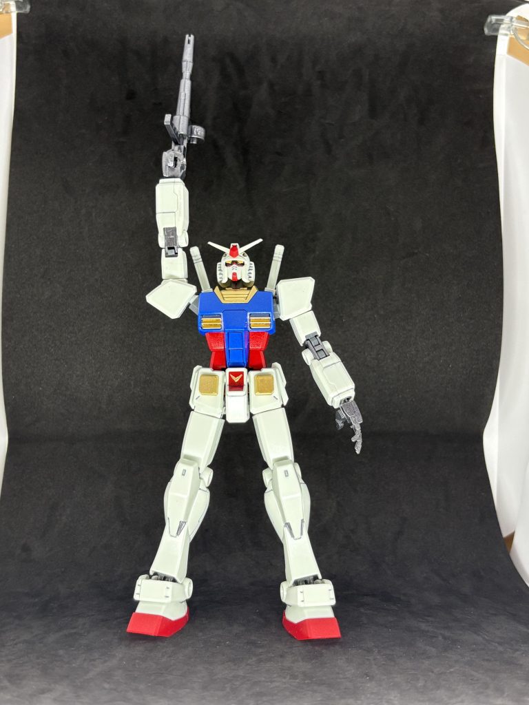 ラストシューティング頭部、左腕はあえてそのままに