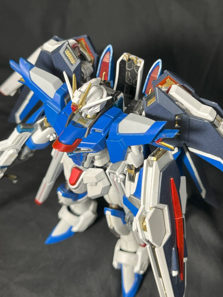 HGCEライジングフリーダムガンダム–2枚目/制作者：amuroikima-su