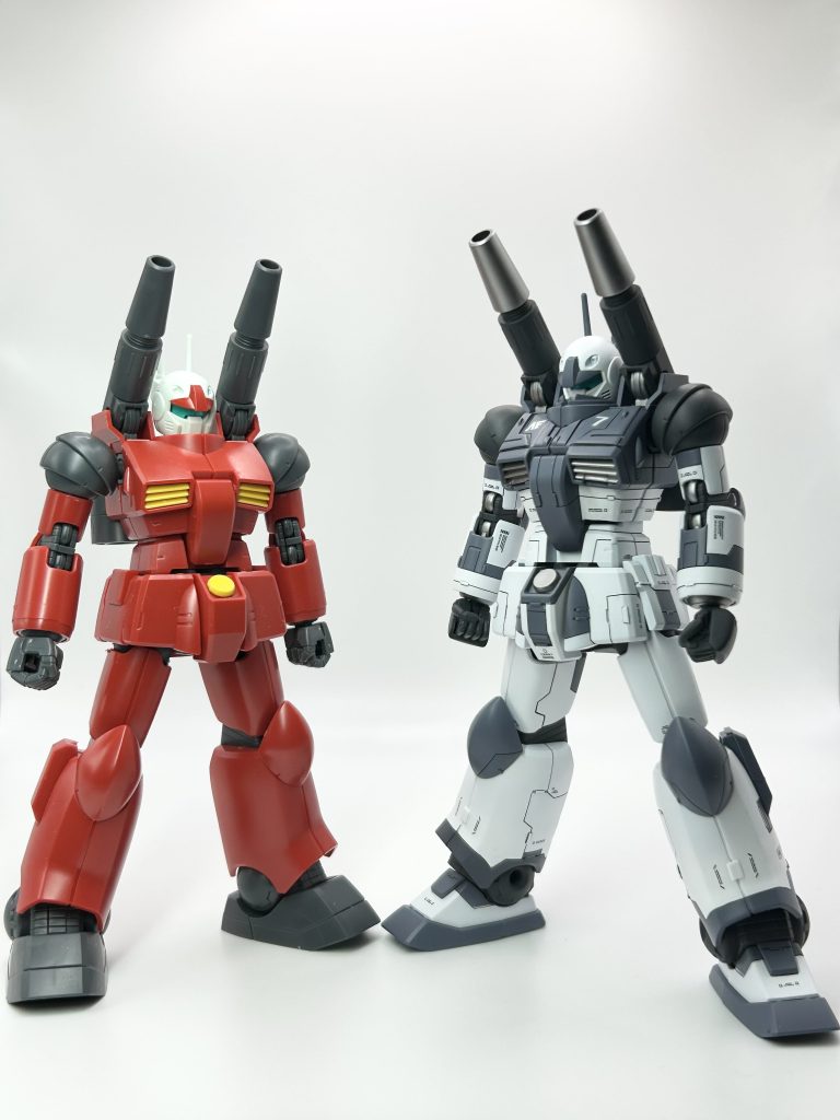 最後に、息子が比較用にと組んだガンキャノンと!最後まで観覧くださりありがとうございました😊