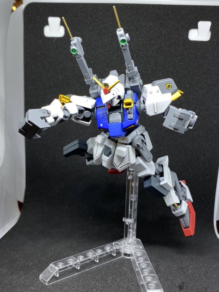 Dガンダムファースト–4枚目/制作者：@チェスマ