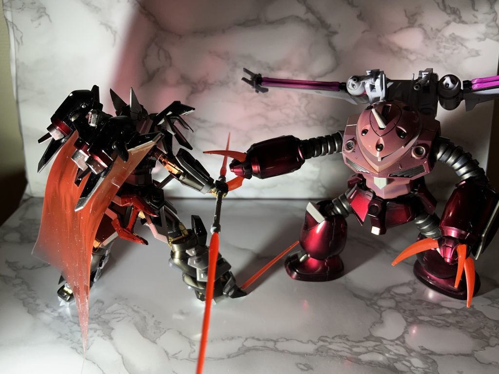 ブラックナイトスコードシヴァもってたので、再登場ポージング難しい。