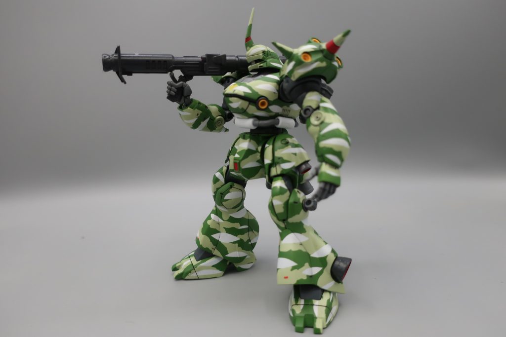 当時は車の免許は皆マニュアルを取得していました。　最近はオートマ限定が主のようで　先日会社の若者に「マニュアル免許なんて古いですね」と言われました。